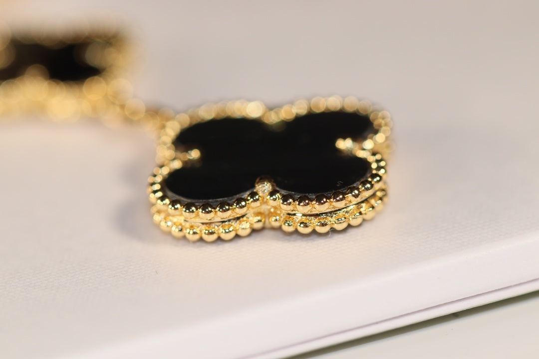 [Regal Jewels]CLOVER EARRINGS GOLD ONYX MOP 3 MOTIF