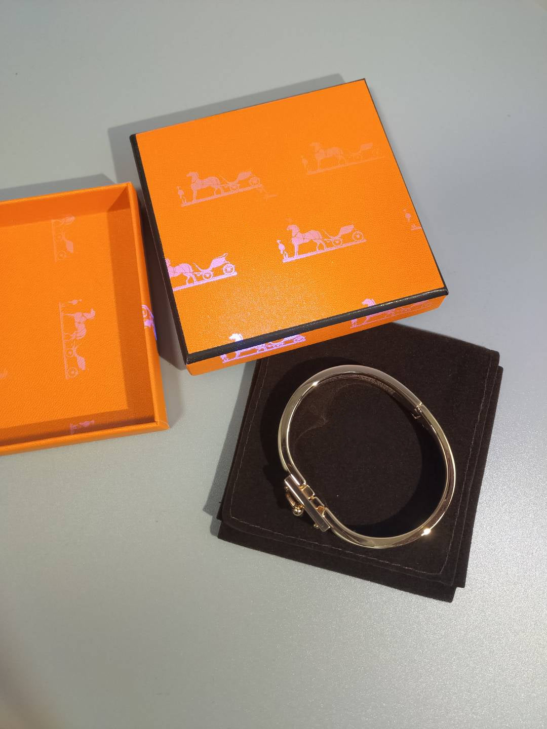[Regal Jewels]H ORANGE BRACELET