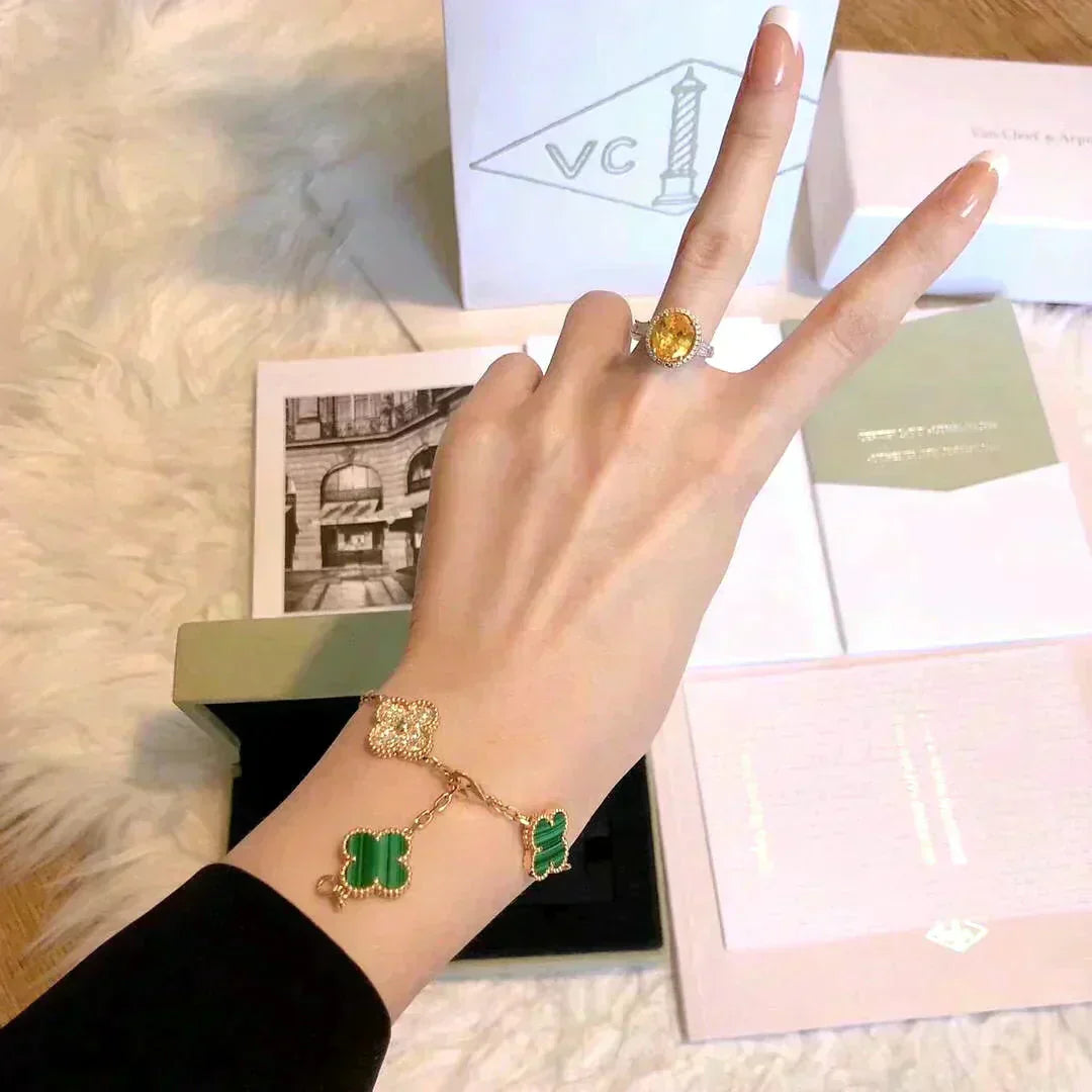 [Regal Jewels]CLOVER  5 MOTIF MALACHITE DIAMOND BRACELET