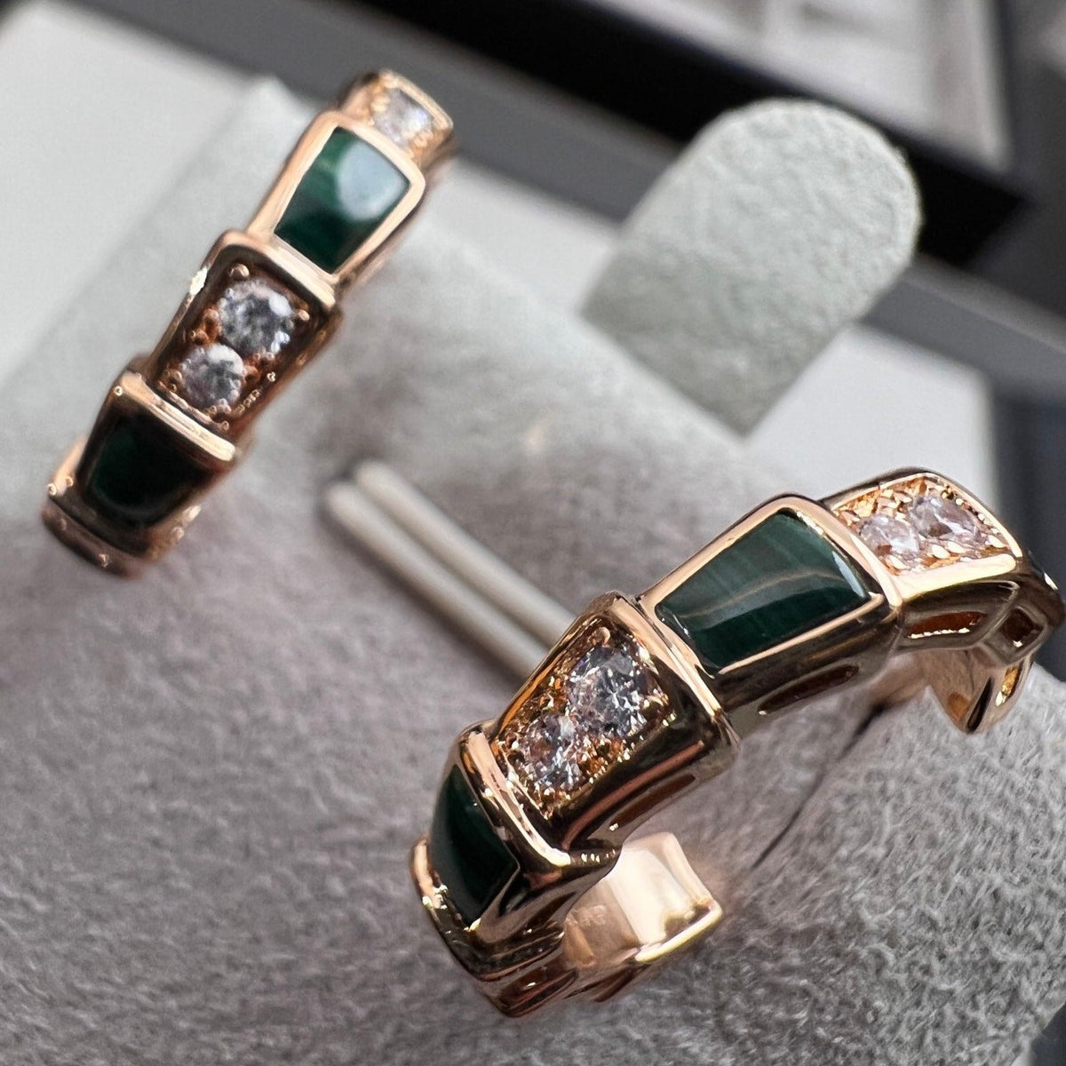 [Aura Jewels]SERPENTI MALACHITE PINK GOLD EARRINGS