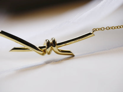 [Aura Jewelry]KNOT NECKLACE GOLD DIAMONDS