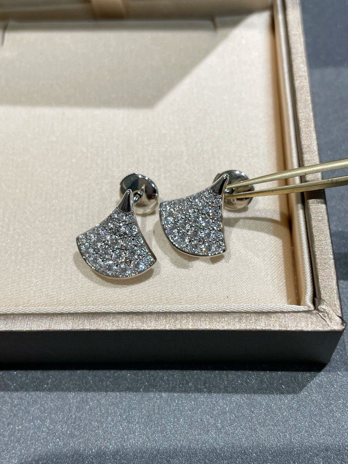 [Aura Jewels]DREAM STUD EARRINGS DIAMOND