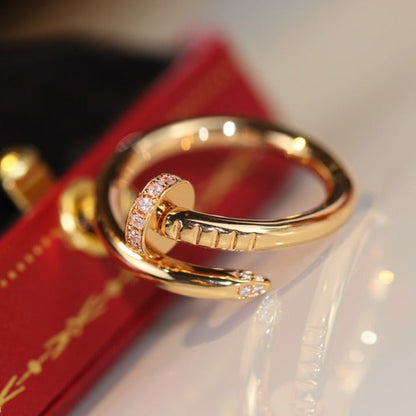 [Regal Jewels]Size 7 ring with real gold and diamonds