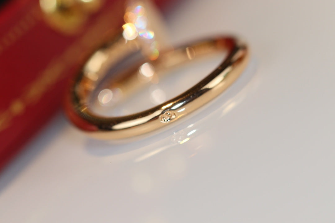 [Regal Jewels]Size 7 ring with real gold and diamonds