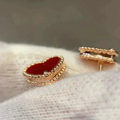 [Regal Jewels]HEART CARNELIAN STUD EARRINGS