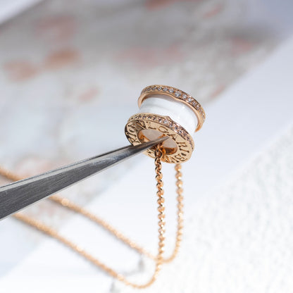 [Aura Jewels]ZERO 1 WHITE CERAMIC PINK GOLD DIAMOND NECKLACE
