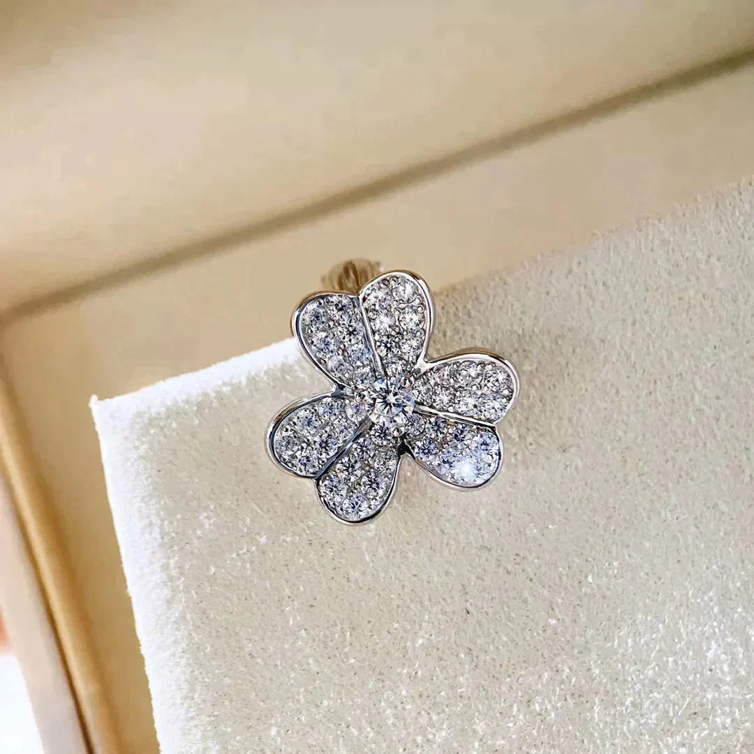 [Regal Jewels]CLOVER COMOS DIAMOND EARRINGS SILVER