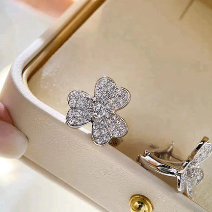 [Regal Jewels]CLOVER COMOS DIAMOND EARRINGS SILVER
