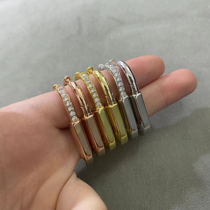 [Aura Jewelry]LOCK MEDIUM DIAMNOND EARRINGS