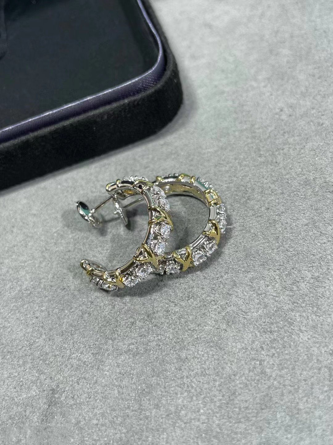 [Aura Jewelry]SCHLUMBERGER GOLD DIAMOND EARRINGS