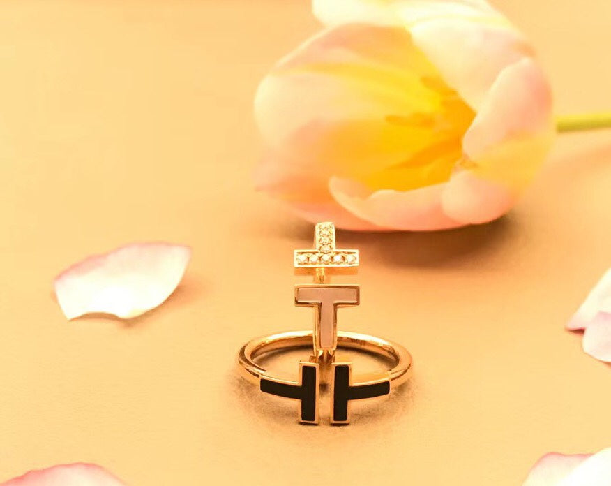 [Aura Jewelry]T SMALL ONYX PINK GOLD RING
