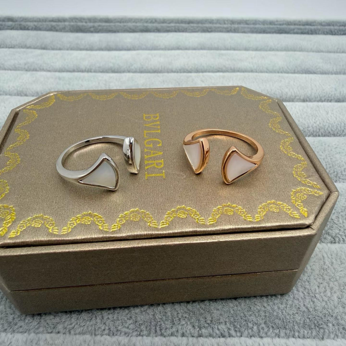 [Aura Jewels]FAN SHAPE DOUBLE SHELL OPEN RING