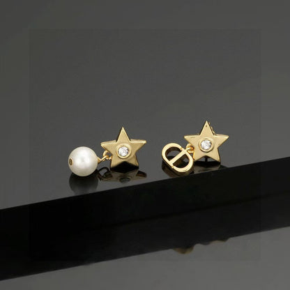 [Regal Jewels]CD Star-Shaped Letter Earrings