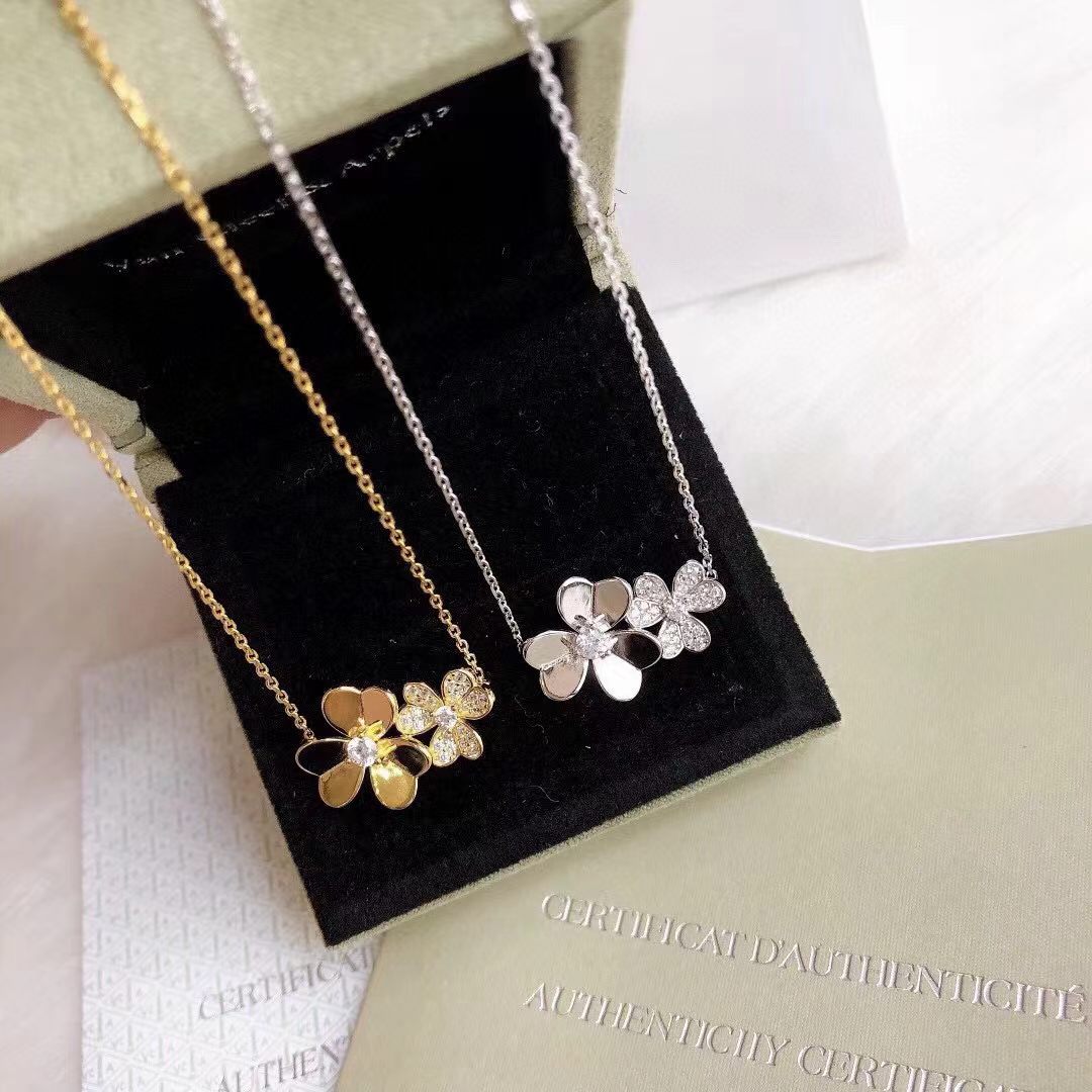 [Regal Jewels] Two Flowers & Clover Choker