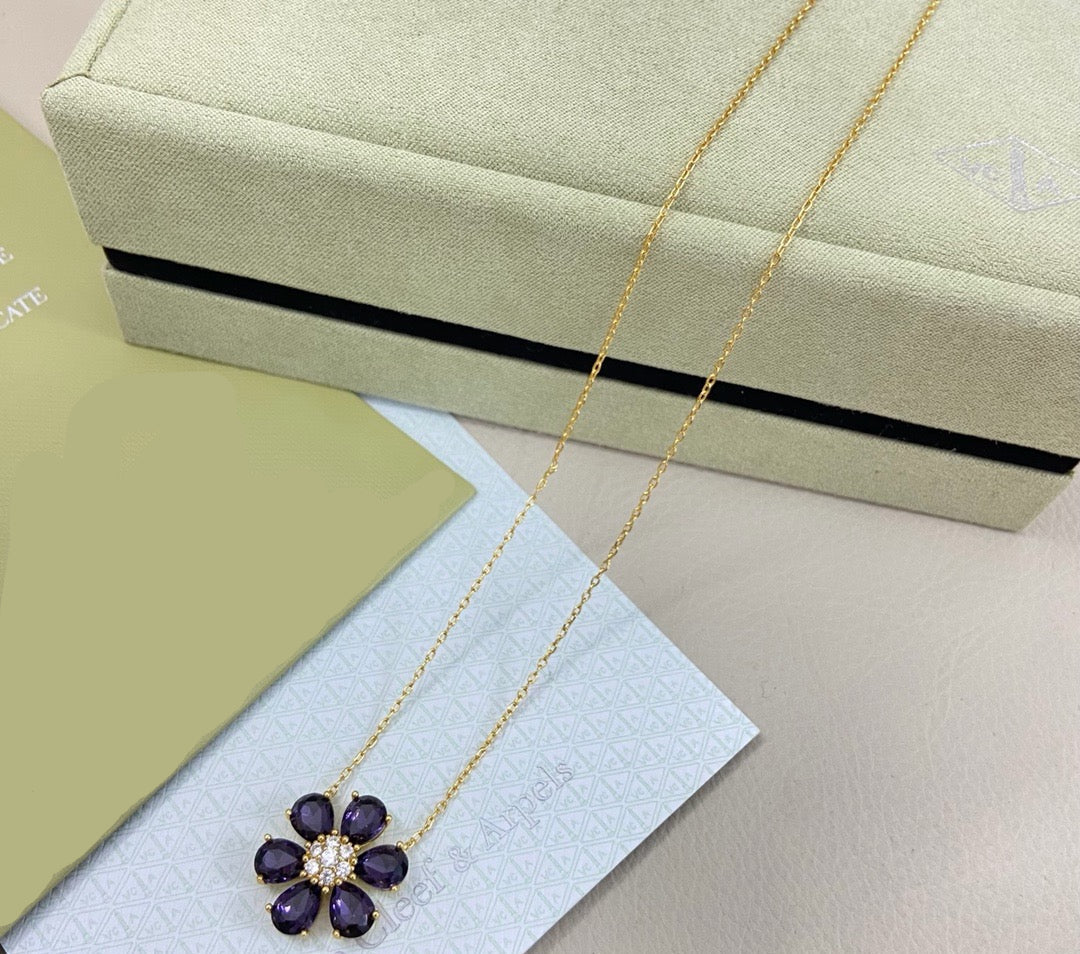 [Regal Jewels] flower necklace