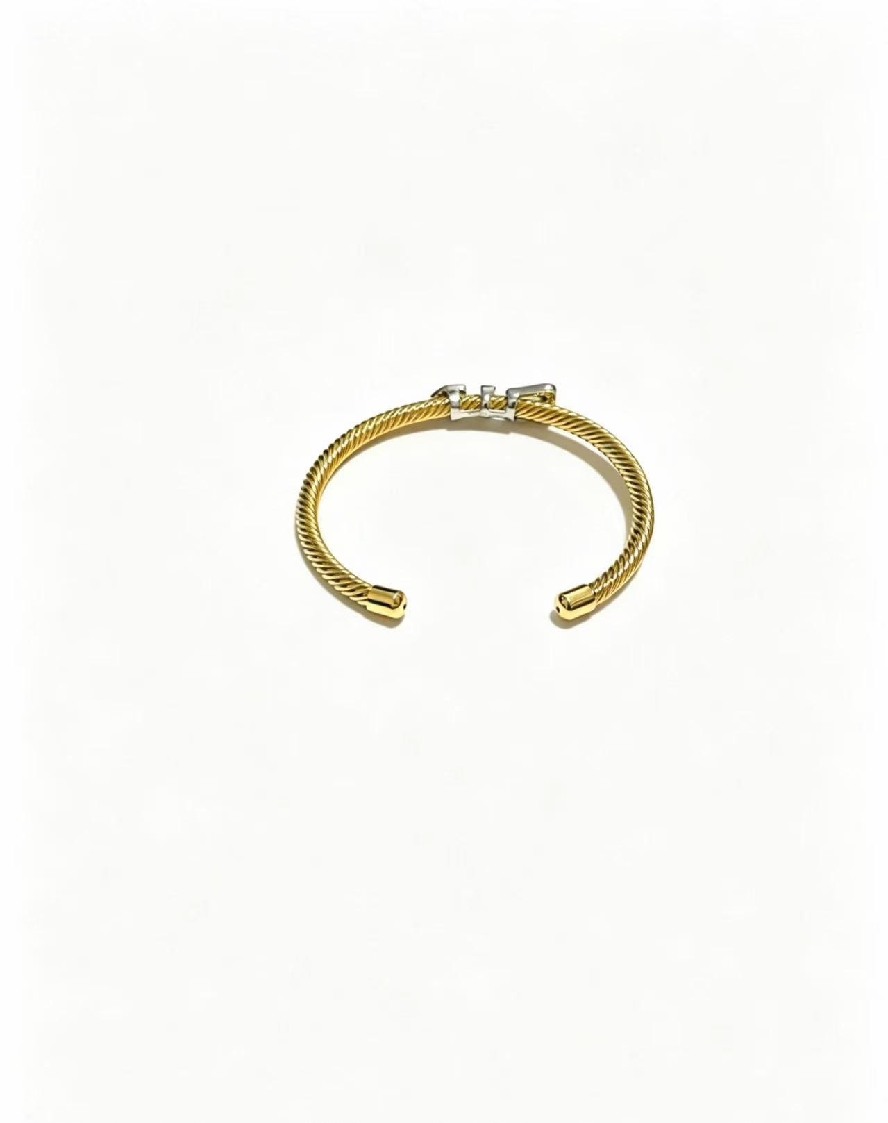 ¡®Regal Jewels26 New Open Horseshoe Bangle