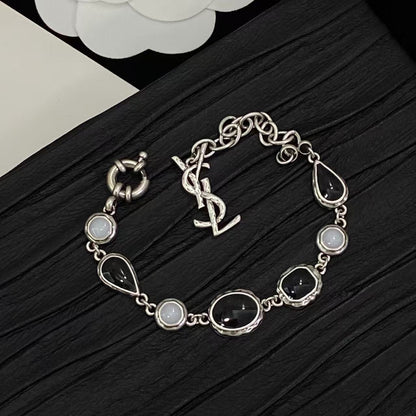 ¡®Regal JewelsCabochon Stone Bracelet