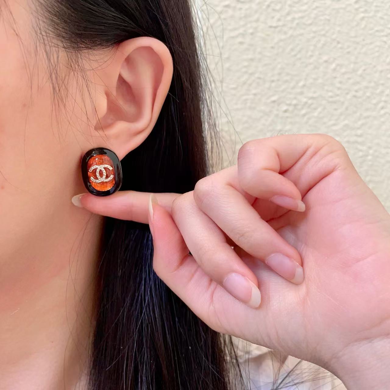 [Regal Jewels]Amber & Glass Stud Earrings