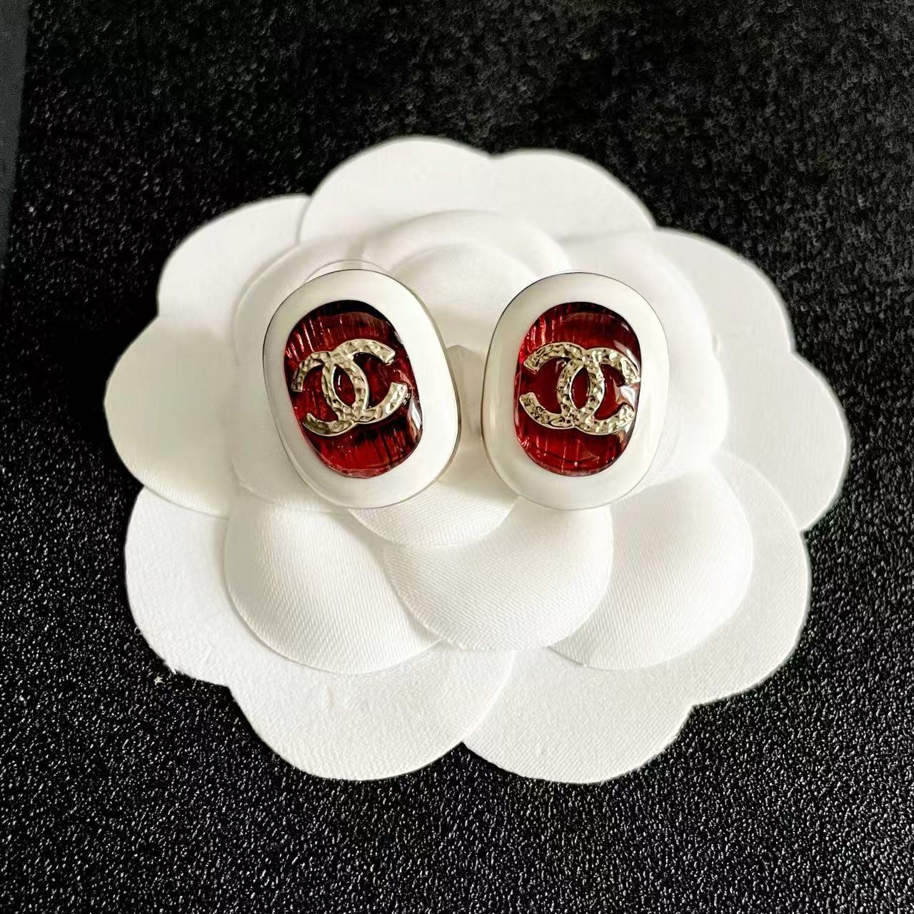 [Regal Jewels]Amber & Glass Stud Earrings
