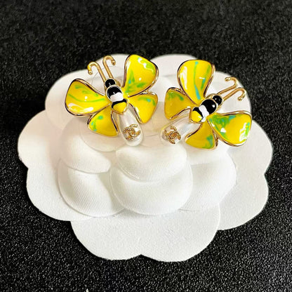 [Regal Jewels] Ladybug Enamel & Faux Pearl Clip-On Earrings
