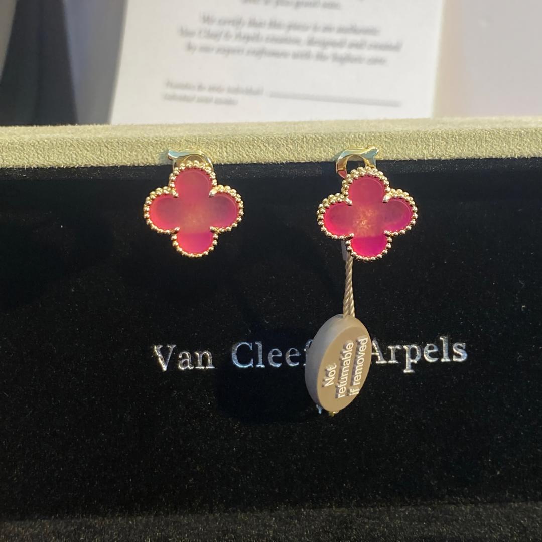 [Aura Jewels]NEW CLOVER 15MM PINK ENAMEL STUD EARRINGS