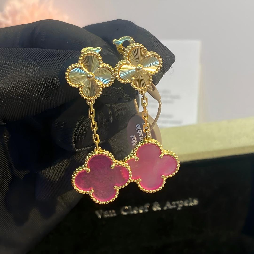 [Aura Jewels]NEW CLOVER 2 MOTIF PINK ENAMEL EARRINGS