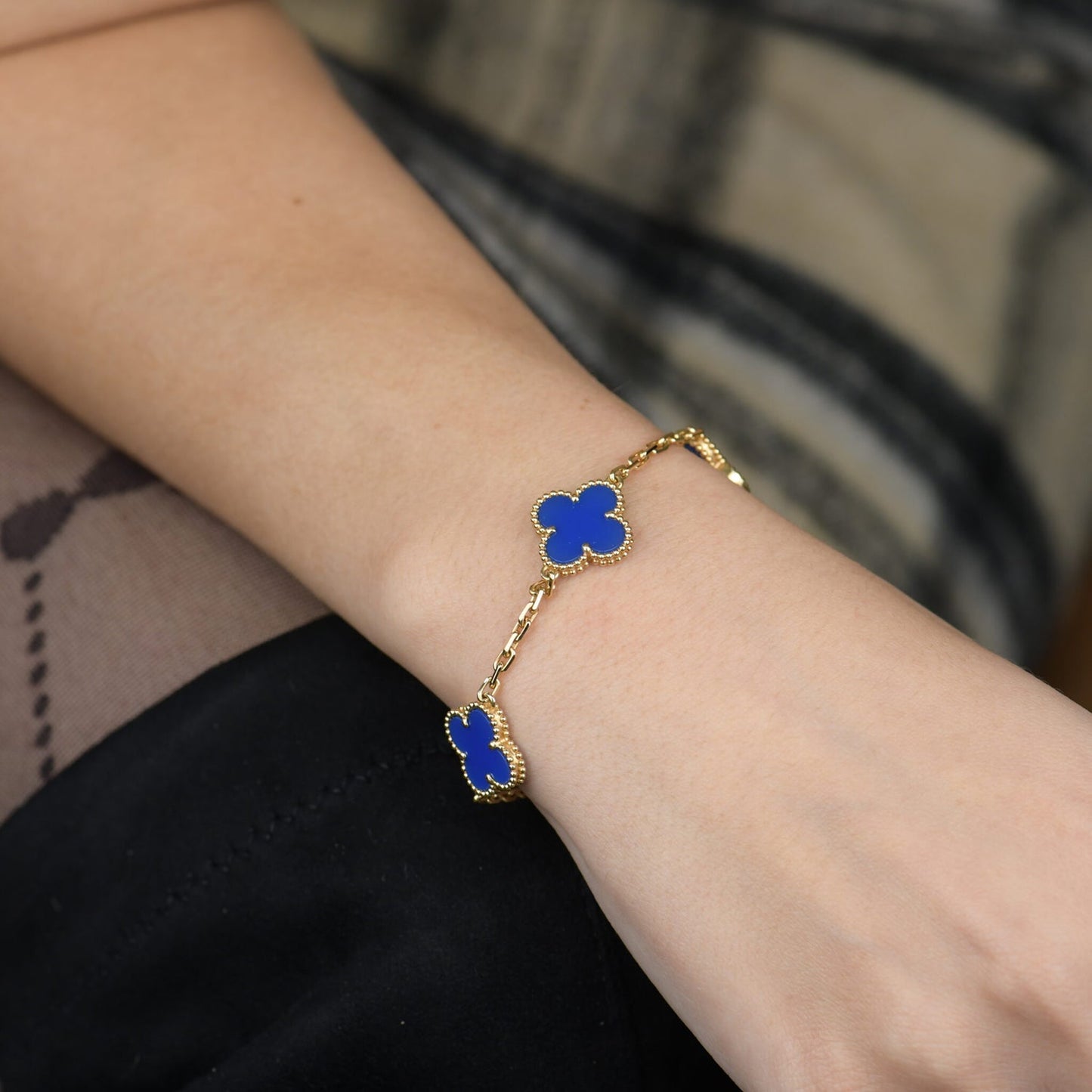 [Regal Jewels]CLOVER 5 MOTIFS BLUE AGATE BRACELET