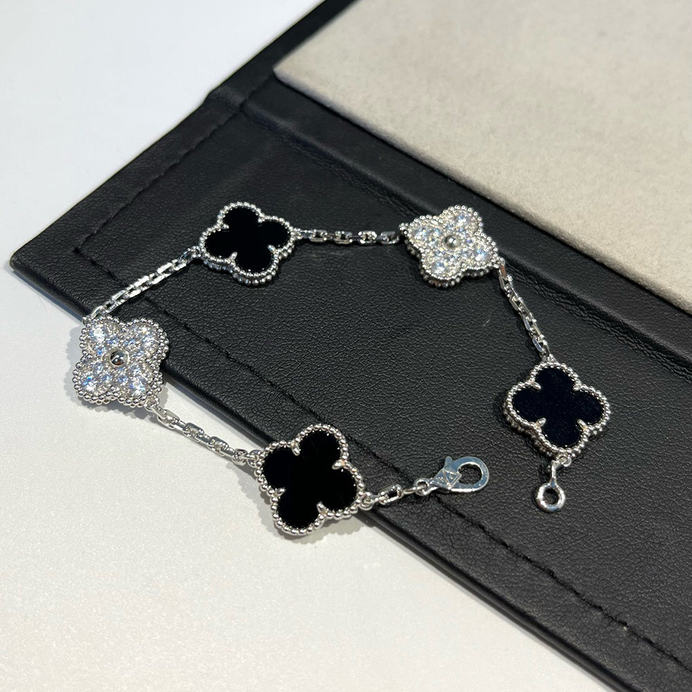 [Regal Jewels]CLOVER 5 MOTIF ONYXS DIAMOND BRACELET SILVER