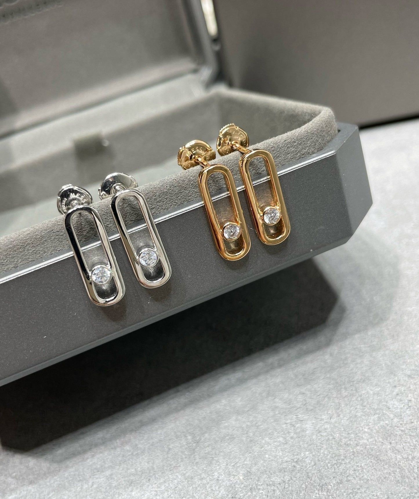 [Regal Jewels]MOVE UNO SMALL 1 DIAMOND EARRINGS