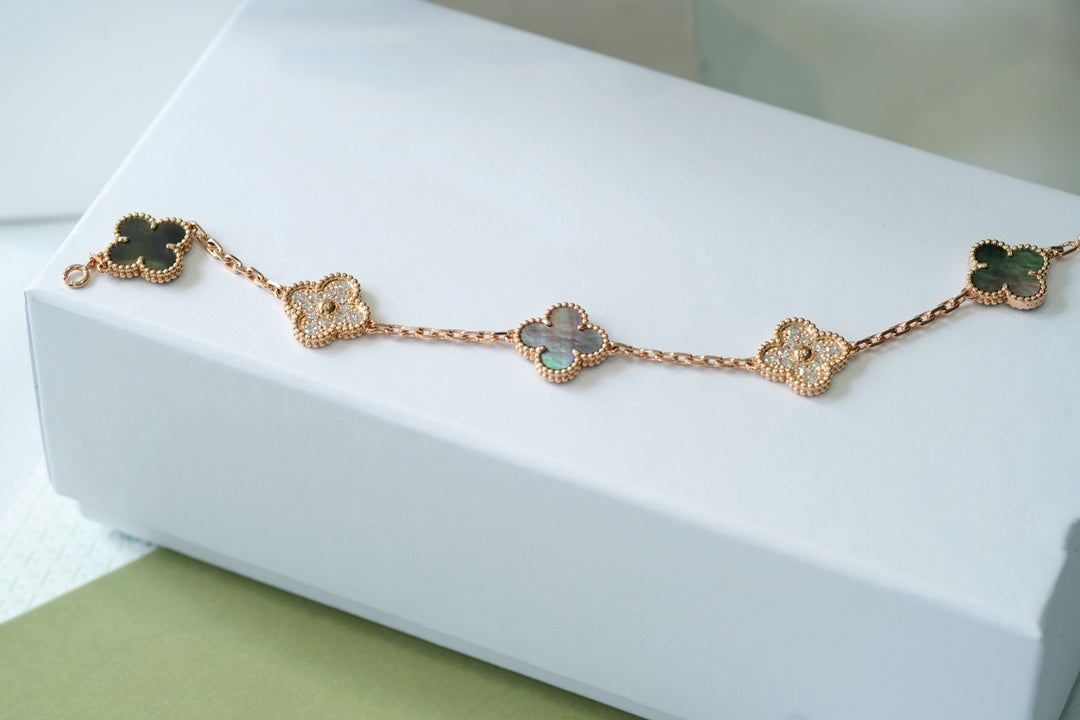 [Regal Jewels]CLOVER 5 MOTIFS DARK MOP AND DIAMONDS PINK GOLD BRACELET