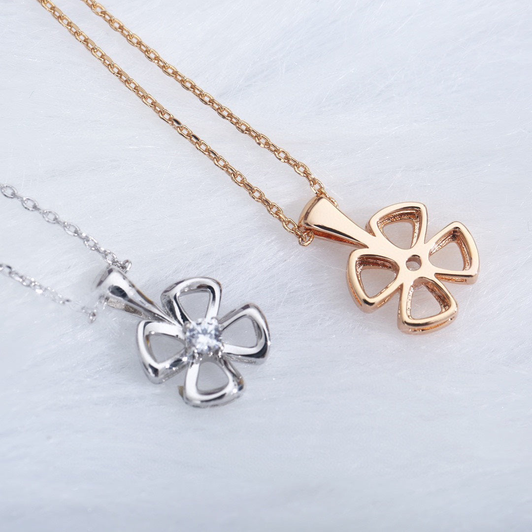 [Aura Jewels]FIOREVER NECKLACE DIAMOND CENTER