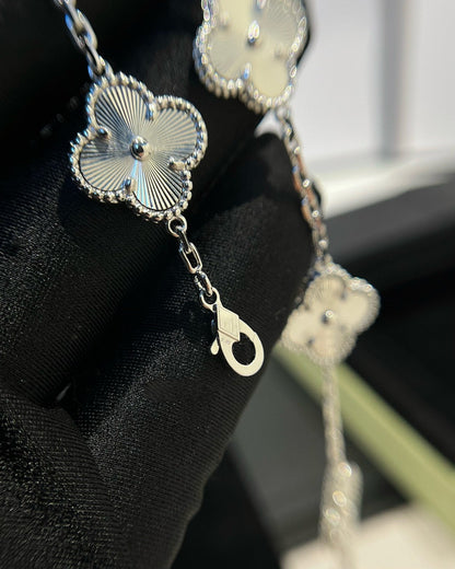[Regal Jewels]CLOVER 5 MOTIF LASER BRACELET COLLECTION